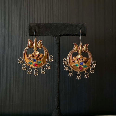 Visah – handcrafted dual-tone 92.5 sterling silver earrings by My Motifs