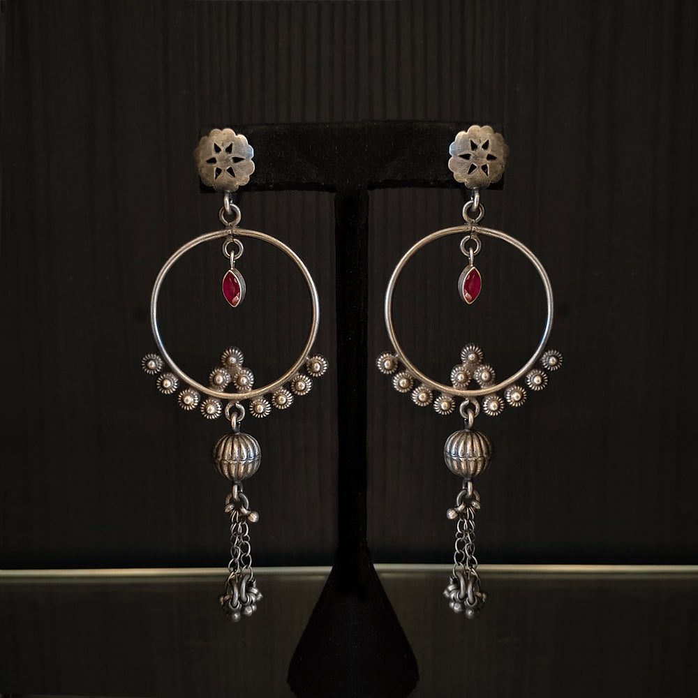 Niket – handcrafted 92.5 sterling silver earrings by My Motifs