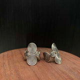 Shai – handcrafted 92.5 sterling silver toe ring by My Motifs