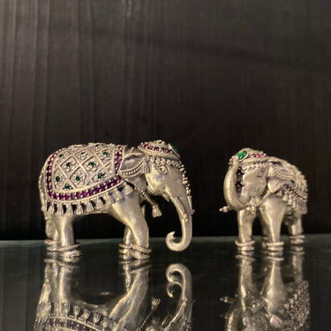 Silver miniature elephant – handcrafted 92.5 sterling silver figurine by My Motifs