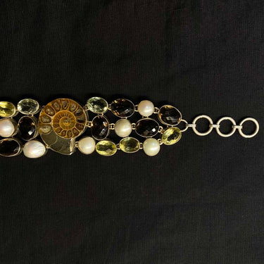 Laksa – handcrafted 92.5 sterling silver bracelet by My Motifs, view 3