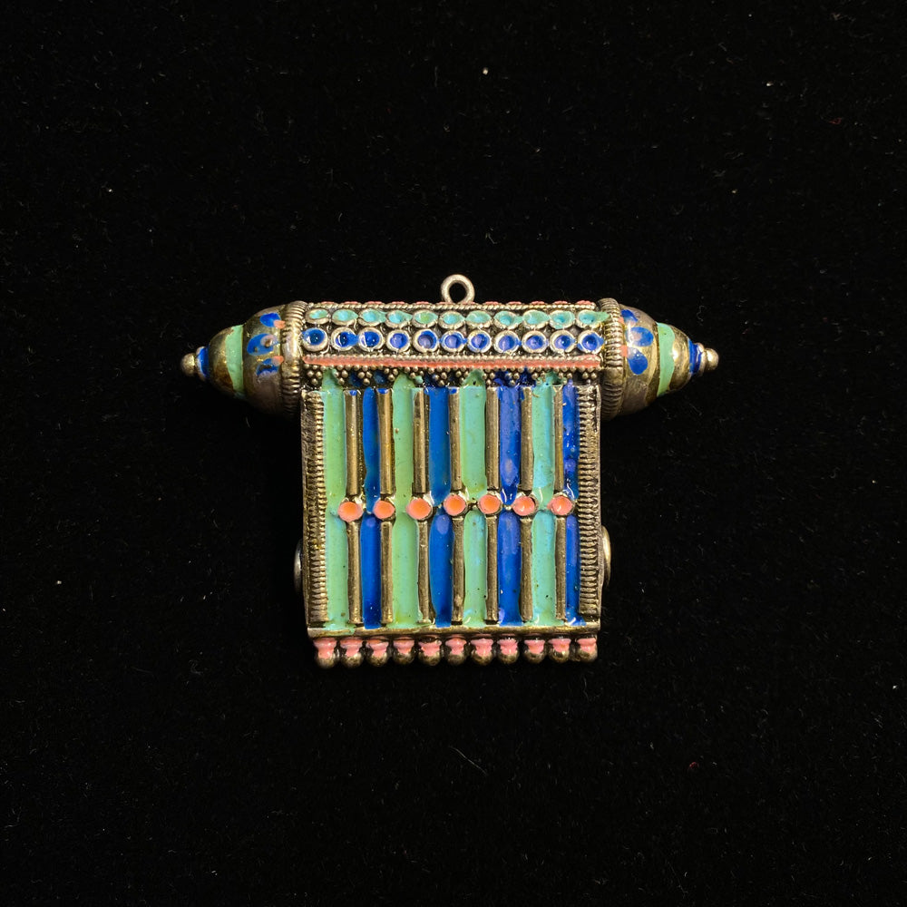 Pilag – handcrafted 92.5 sterling silver pendant by My Motifs