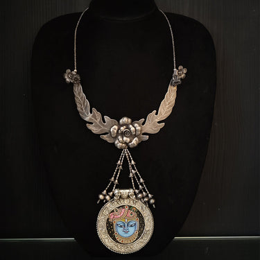Prsti – handcrafted dual-tone 92.5 sterling silver necklace by My Motifs