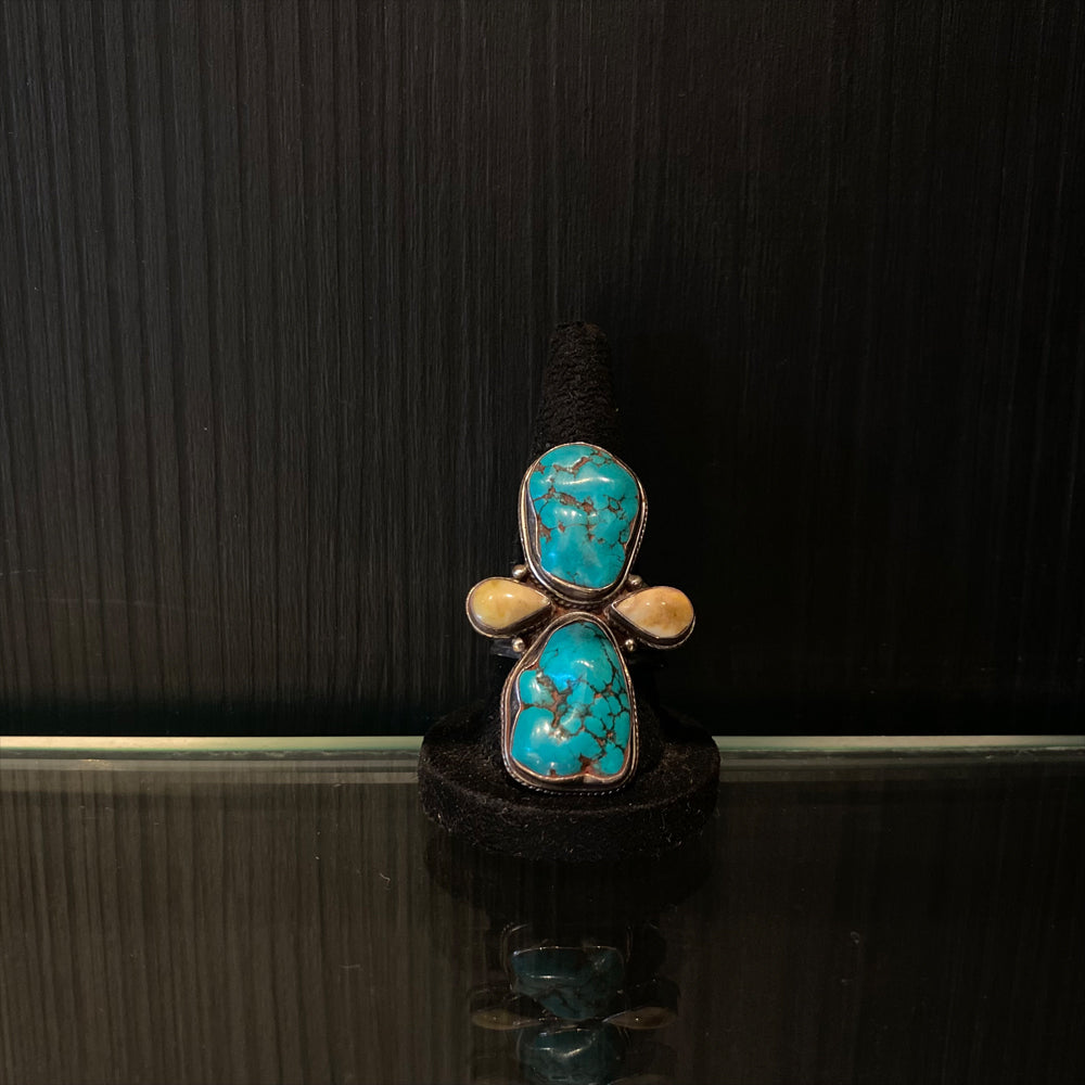 Ahavana – handcrafted 92.5 sterling silver ring by My Motifs