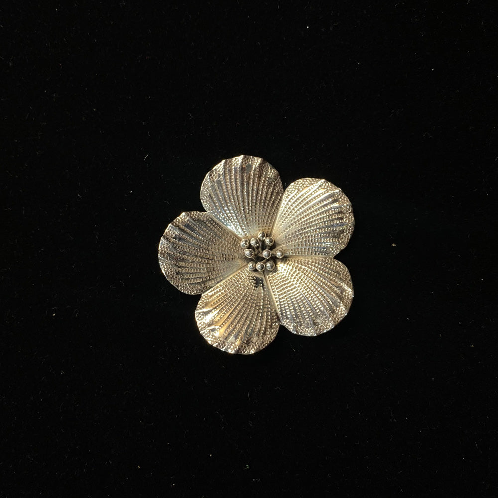 Vaida – handcrafted 92.5 sterling silver pendant by My Motifs