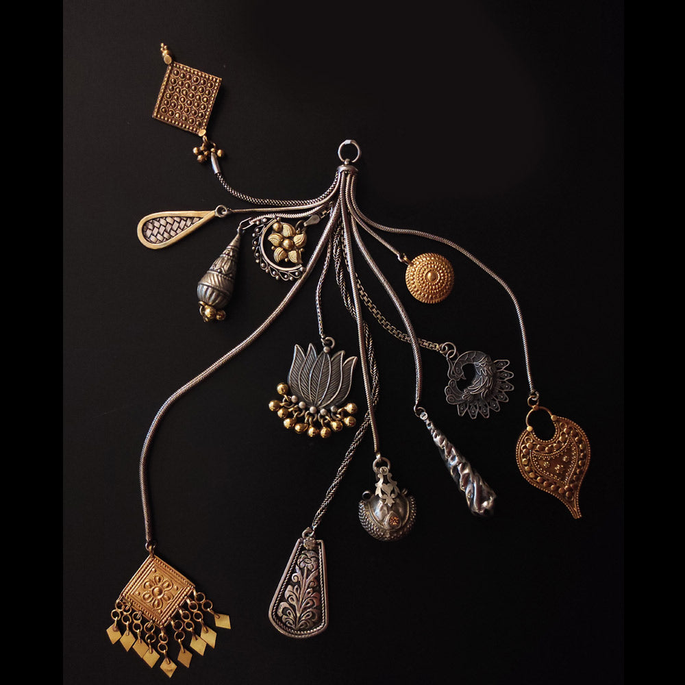 Dual toned traditional keychain – dual-tone silver keychain – My Motifs
