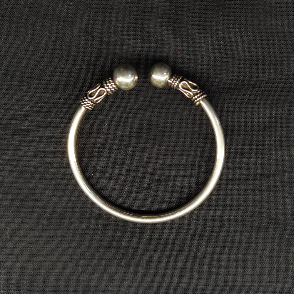 Tribal Pattern Kids Rakhi – handcrafted 92.5 sterling silver rakhi by My Motifs