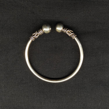 Tribal Pattern Kids Rakhi – handcrafted 92.5 sterling silver rakhi by My Motifs