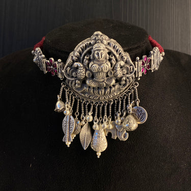 Svir – handcrafted 92.5 sterling silver necklace by My Motifs
