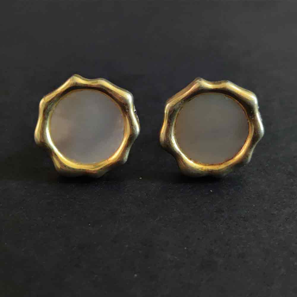 Gold Minimalistic Cuff Links Button – silver buttons – My Motifs