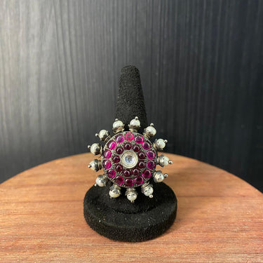 Krunj – handcrafted 92.5 sterling silver ring by My Motifs