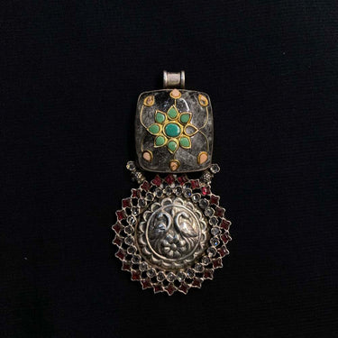Gramik – handcrafted 92.5 sterling silver pendant by My Motifs