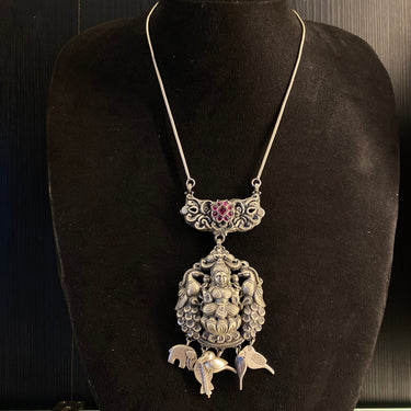Kamia – handcrafted 92.5 sterling silver necklace by My Motifs