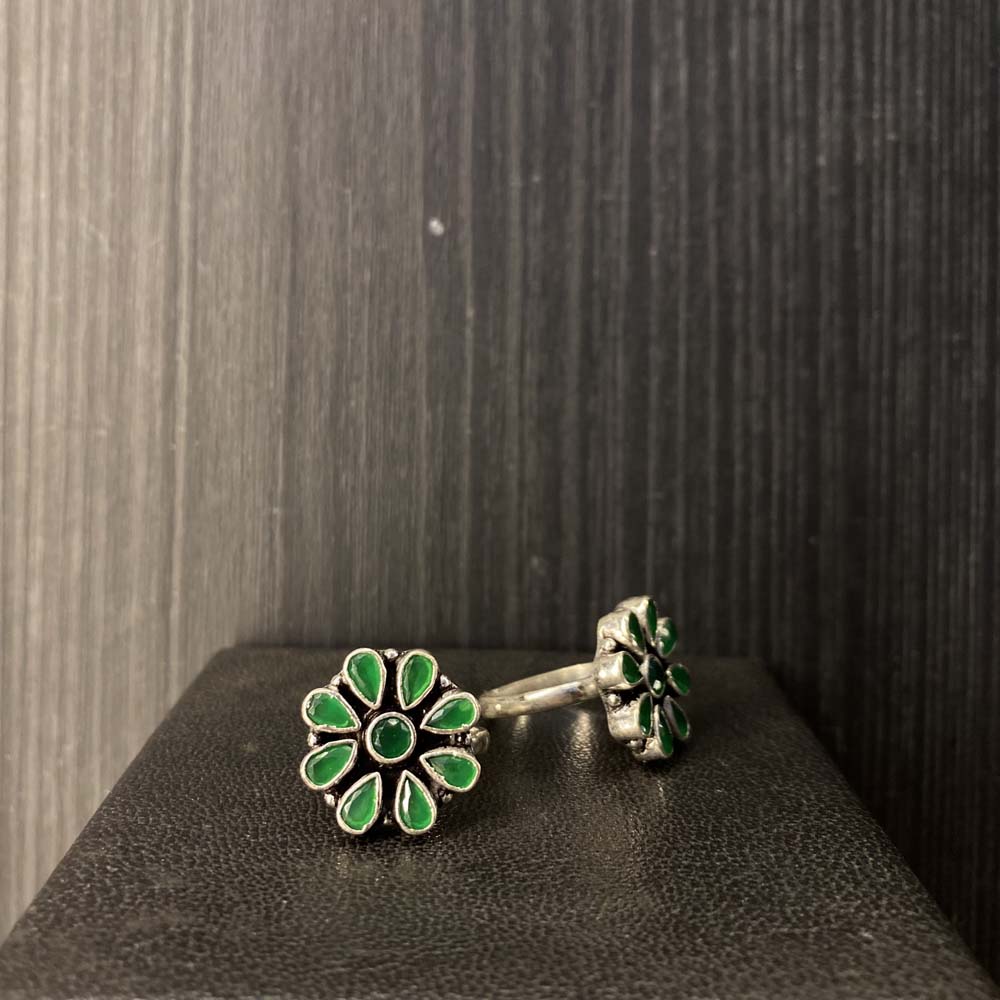 Meh – handcrafted 92.5 sterling silver toe ring by My Motifs