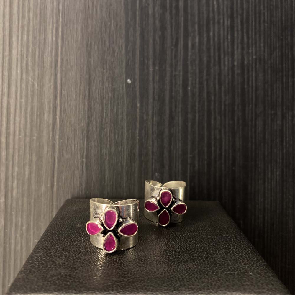 Ihit – handcrafted 92.5 sterling silver toe ring by My Motifs