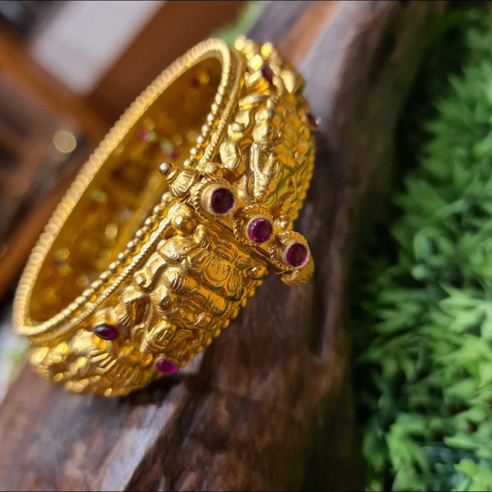 Temple Laxmiji Kadda – silver kada bracelet – My Motifs