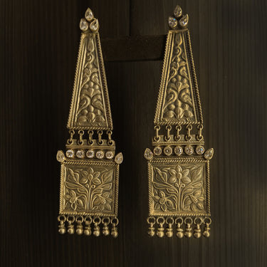 Arisha – handcrafted 92.5 sterling silver earrings by My Motifs