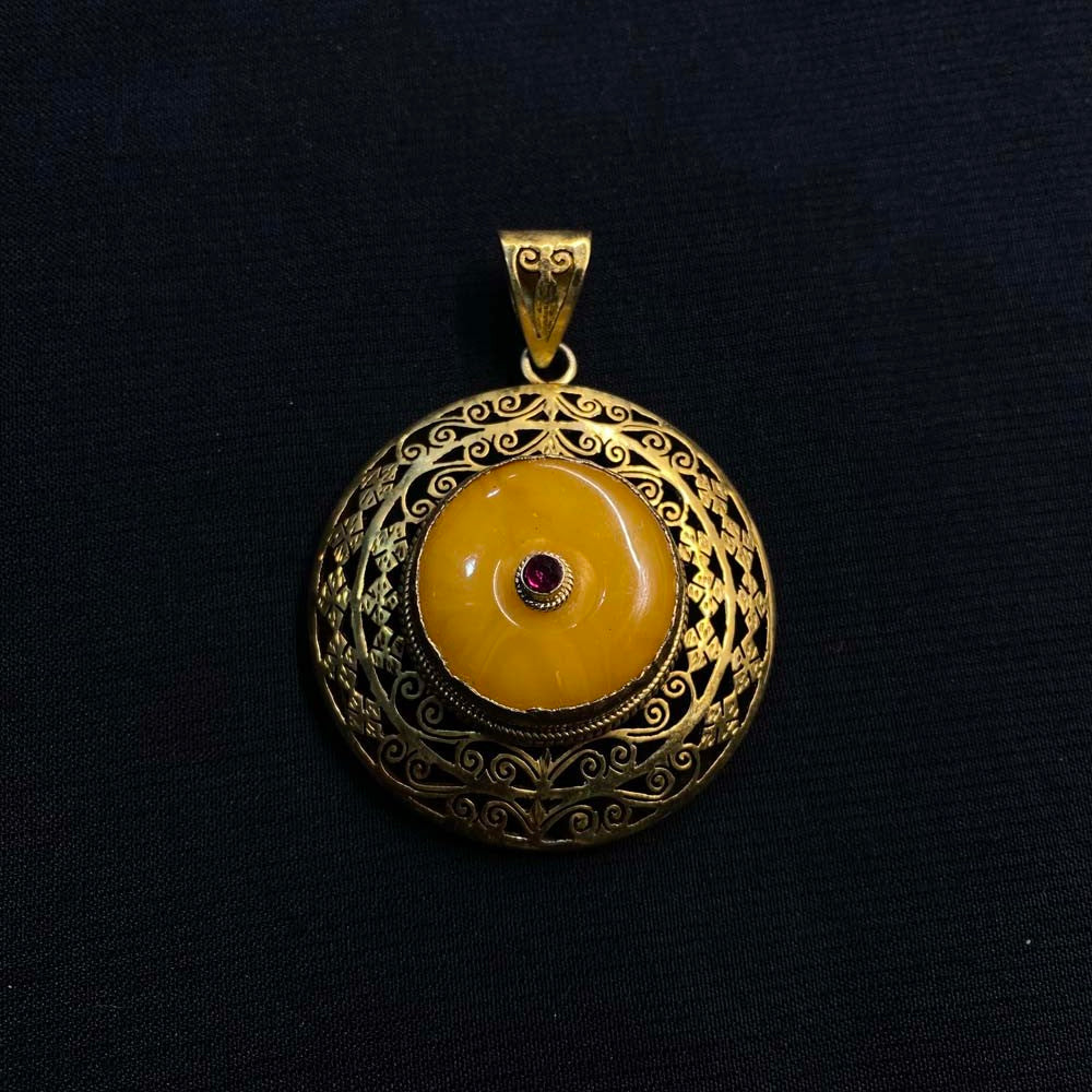 Akvari – handcrafted 92.5 sterling silver pendant by My Motifs