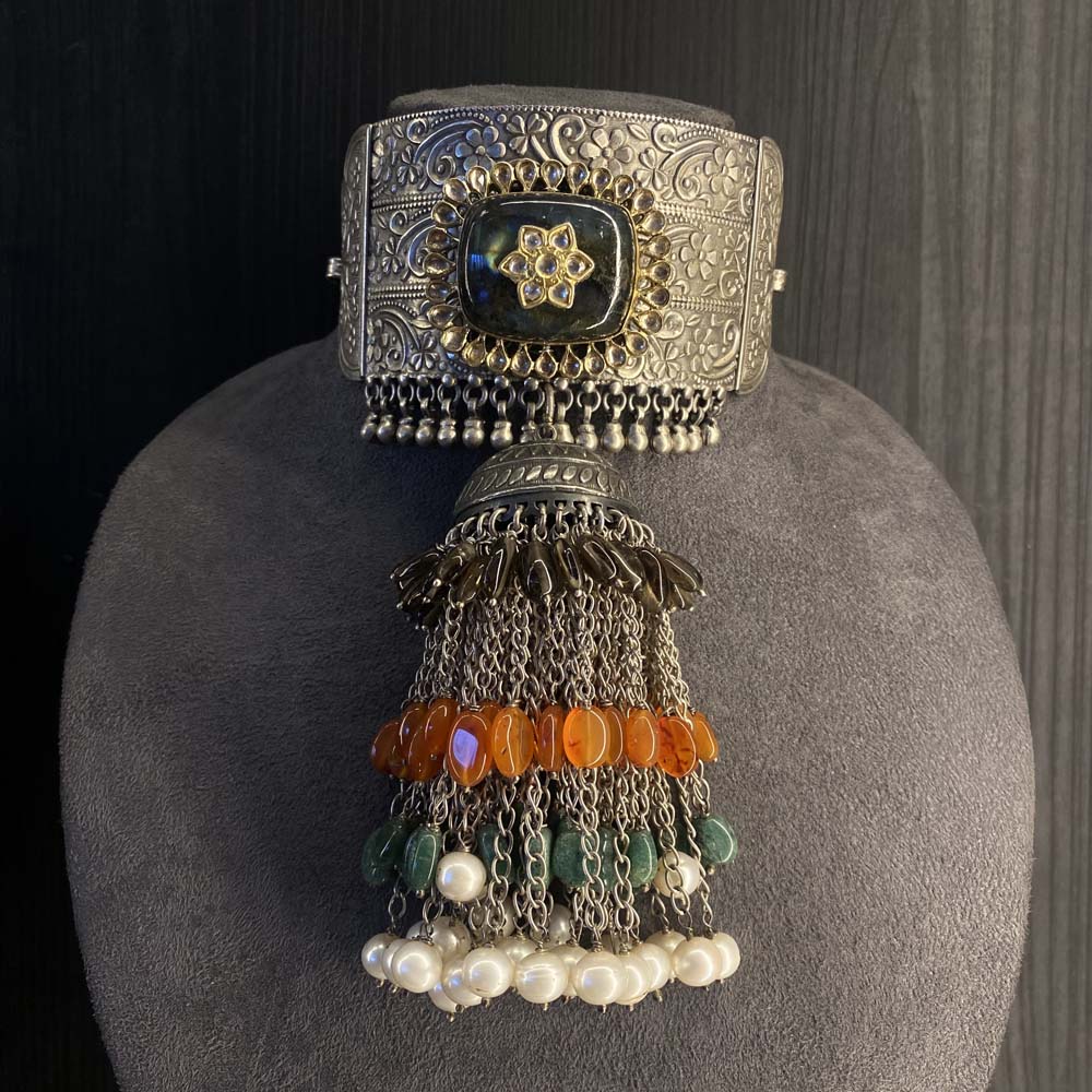 Tosa dual-tone silver choker with kundan, pearls and chain tassels