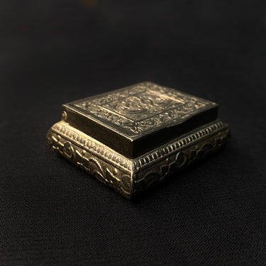 Engraved Silver Beading Box – handcrafted 92.5 sterling silver box by My Motifs