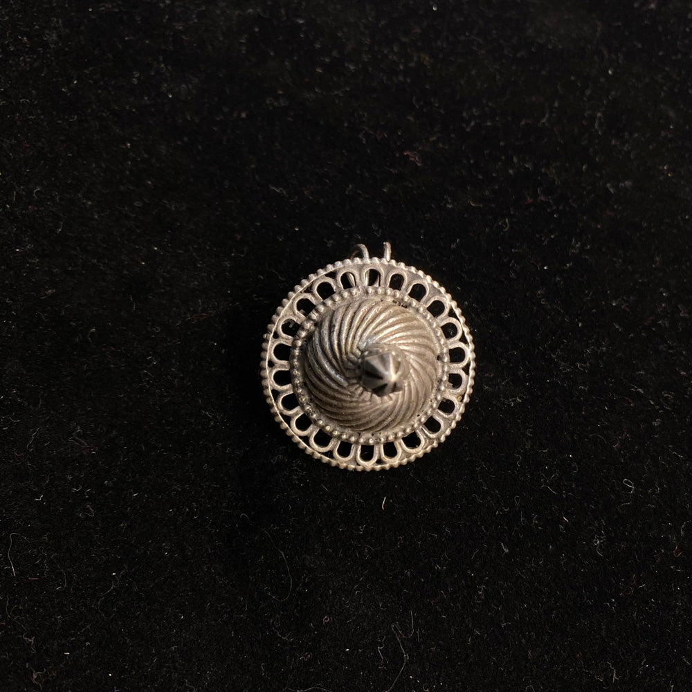 Aksi – handcrafted 92.5 sterling silver ear cuff by My Motifs