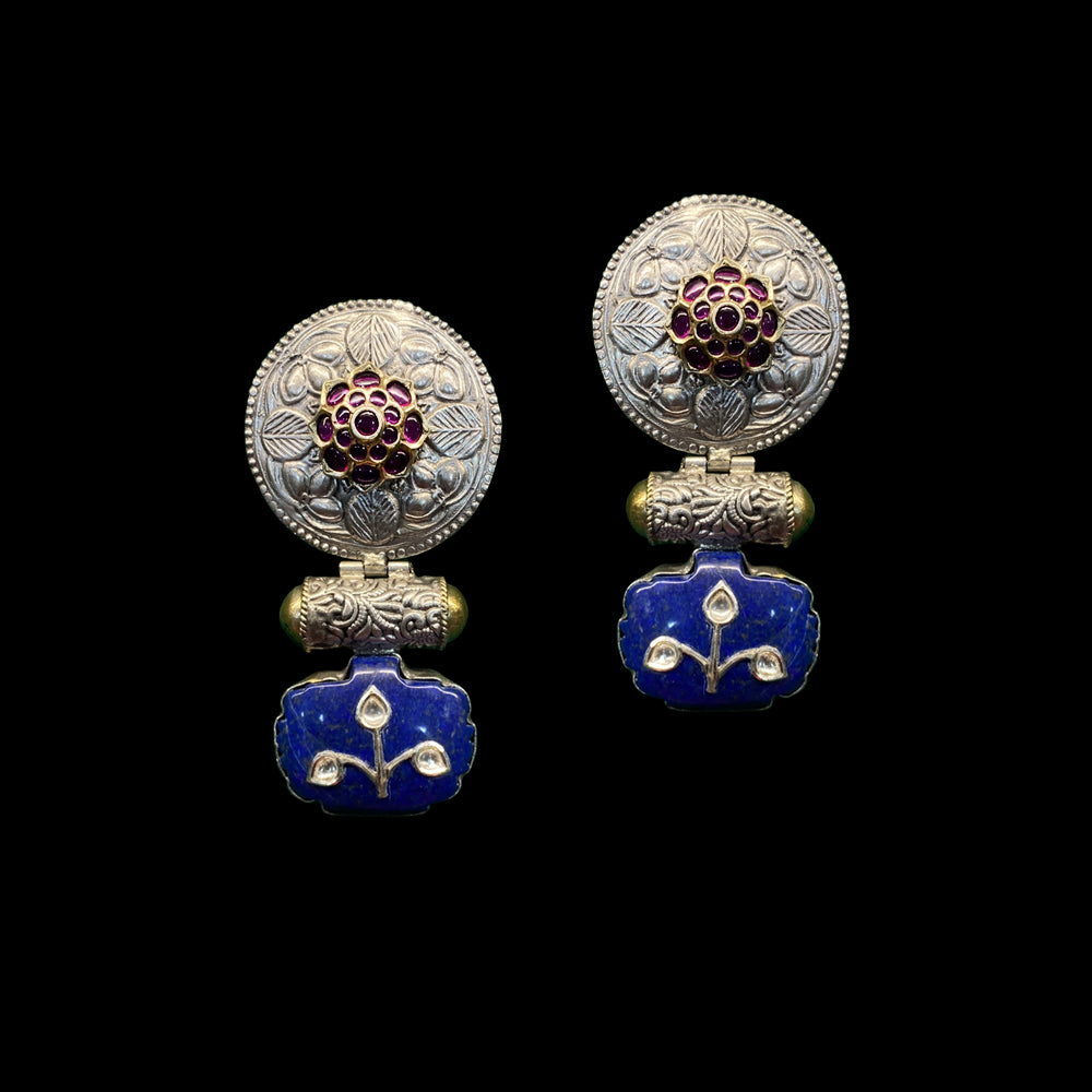 Vaagmi – silver earrings with kundan and lapis – My Motifs