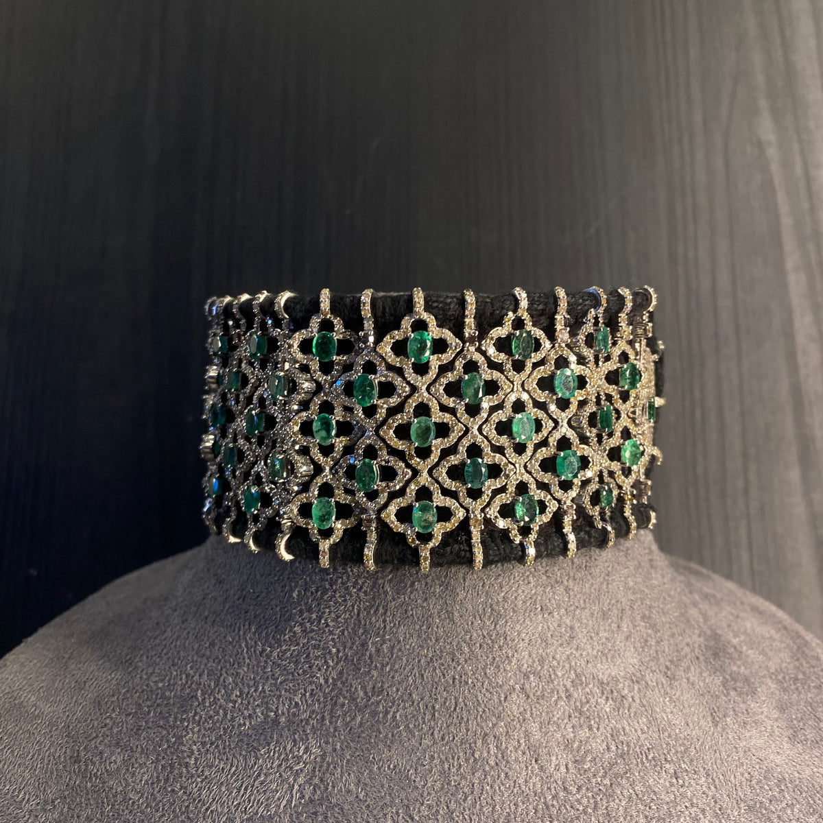 Esav – silver choker necklace with floral motifs – My Motifs