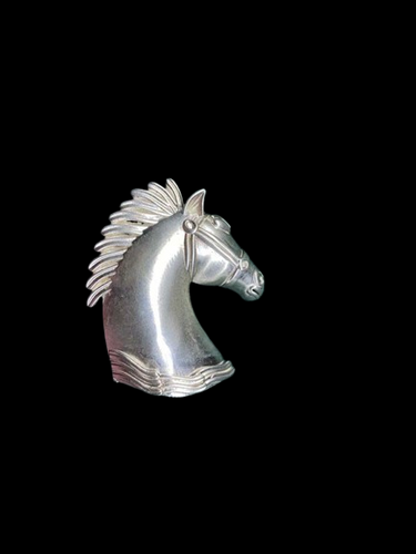 Visada – handcrafted 92.5 sterling silver brooch by My Motifs