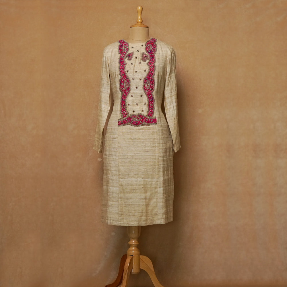 Kapisha – pure Khadi kurta with Bandhni patchwork and Zardosi embroidery by My Motifs