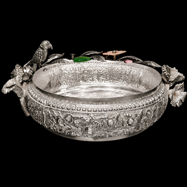 Avira – handcrafted 92.5 sterling silver centrepiece by My Motifs, view 4