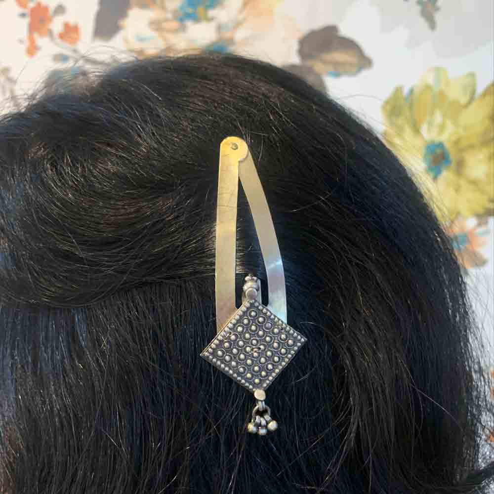 Tribal Tik Tak Pin With Ghungroo – handcrafted 92.5 sterling silver hair pin by My Motifs