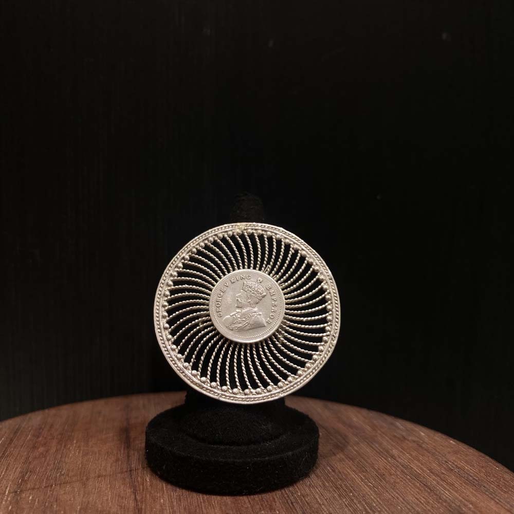 Omaya – handcrafted 92.5 sterling silver ring by My Motifs