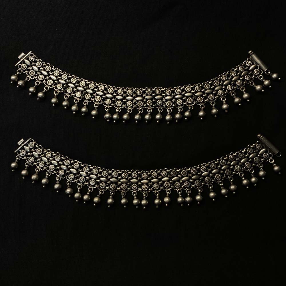 Taranj – handcrafted 92.5 sterling silver anklet by My Motifs