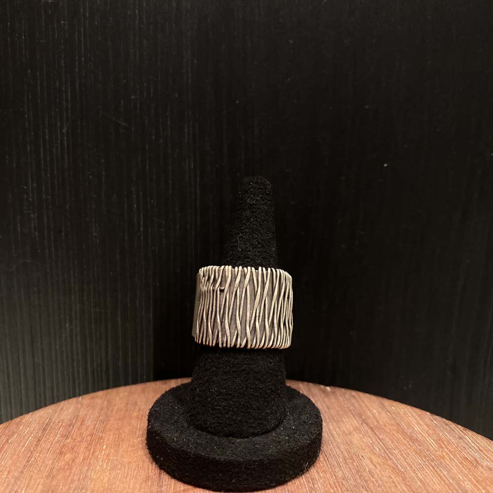 Amarta – handcrafted 92.5 sterling silver ring by My Motifs