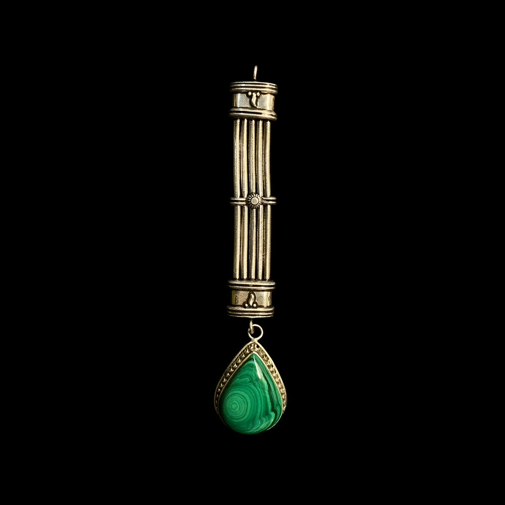 Ravee – handcrafted 92.5 sterling silver keychain by My Motifs