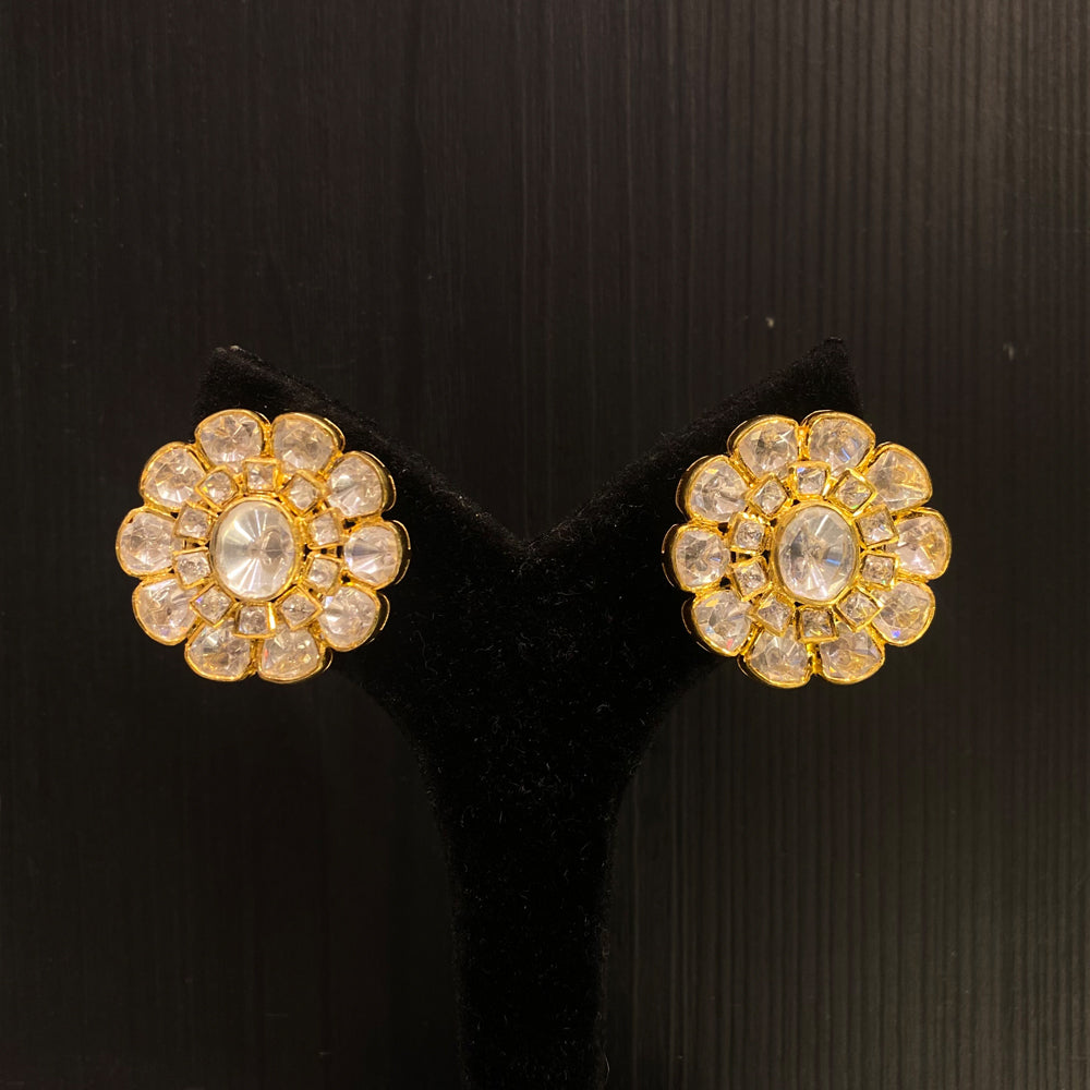 Yasar – gold-tone silver stud earrings with kundan and floral motifs – My Motifs