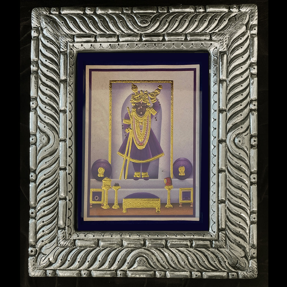 Unique Silver Frame – handcrafted 92.5 sterling silver photo frame by My Motifs