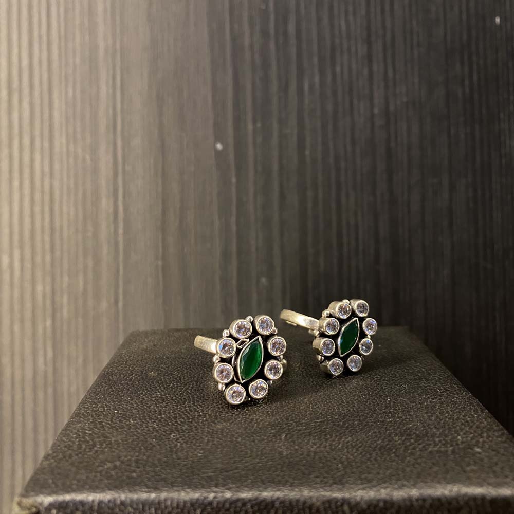 Avyaa – handcrafted 92.5 sterling silver toe ring by My Motifs