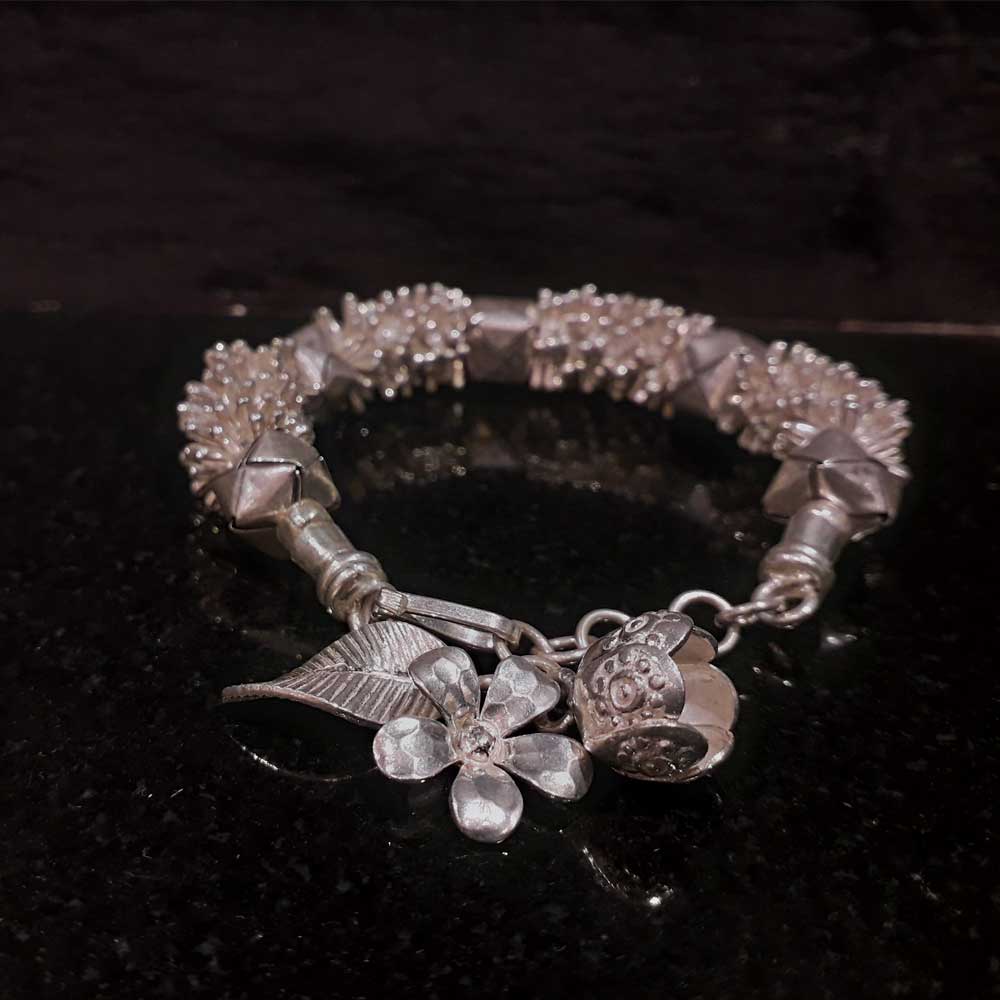 Silver Strings – handcrafted 92.5 sterling silver bracelet by My Motifs