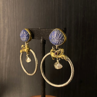 Arend – handcrafted dual-tone 92.5 sterling silver earrings by My Motifs, view 2