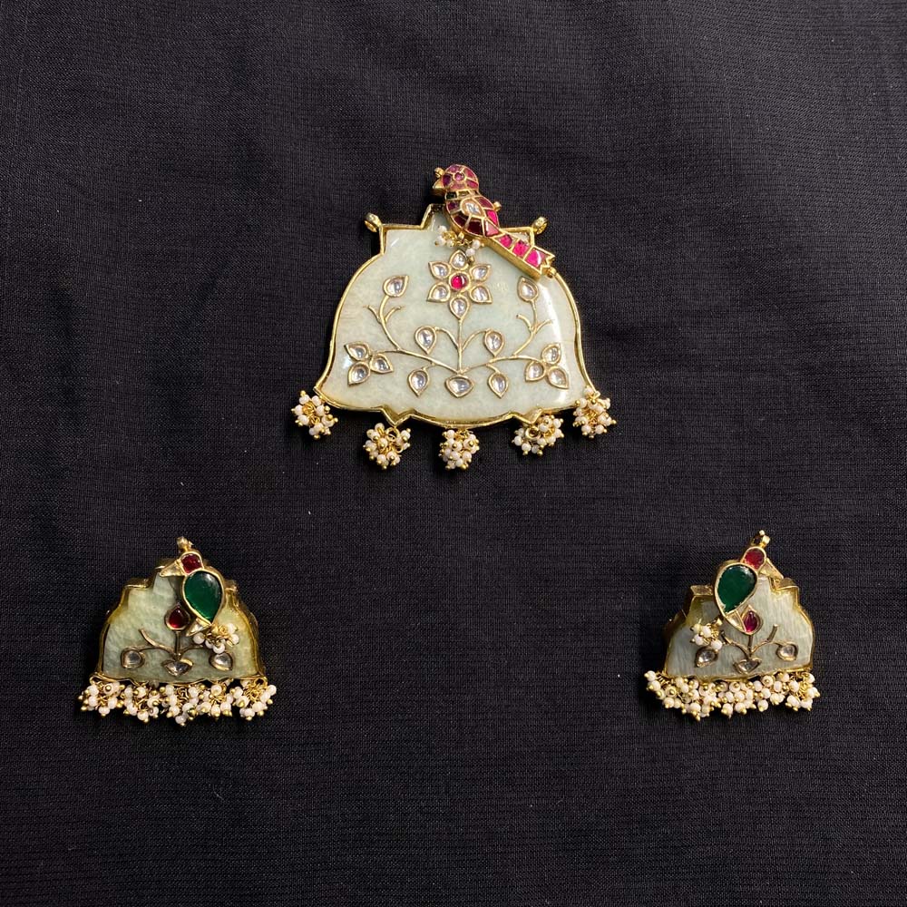 Vijesa – handcrafted gold-tone 92.5 sterling silver pendant by My Motifs