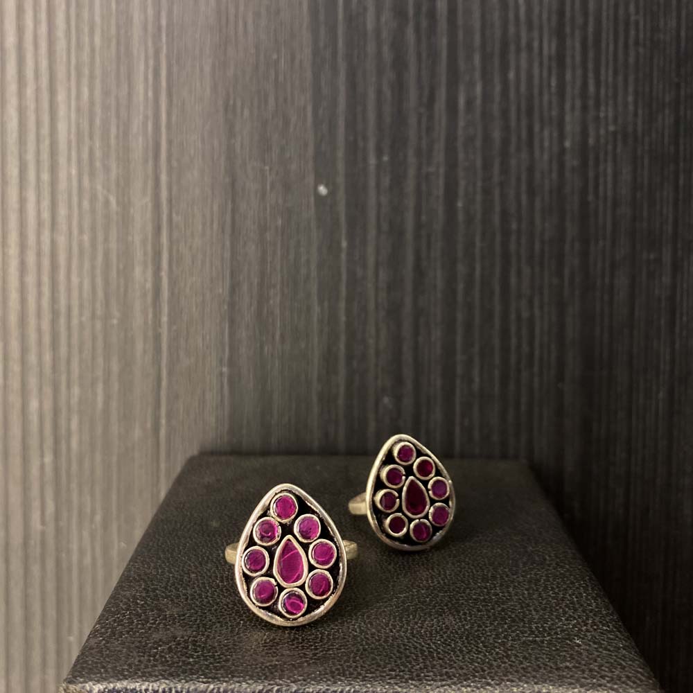 Navan – handcrafted 92.5 sterling silver toe ring by My Motifs