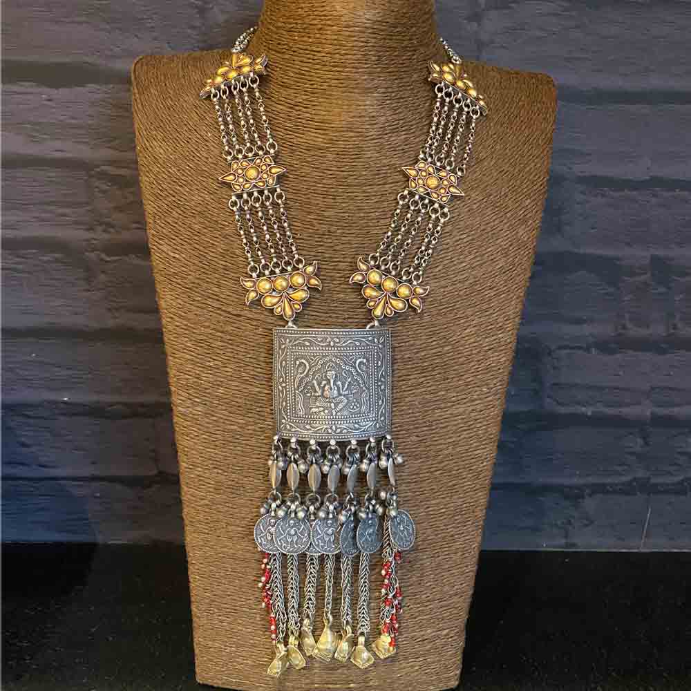 Maximalist Silver Chain Necklace With Silver Tassels – handcrafted 92.5 sterling silver necklace by My Motifs