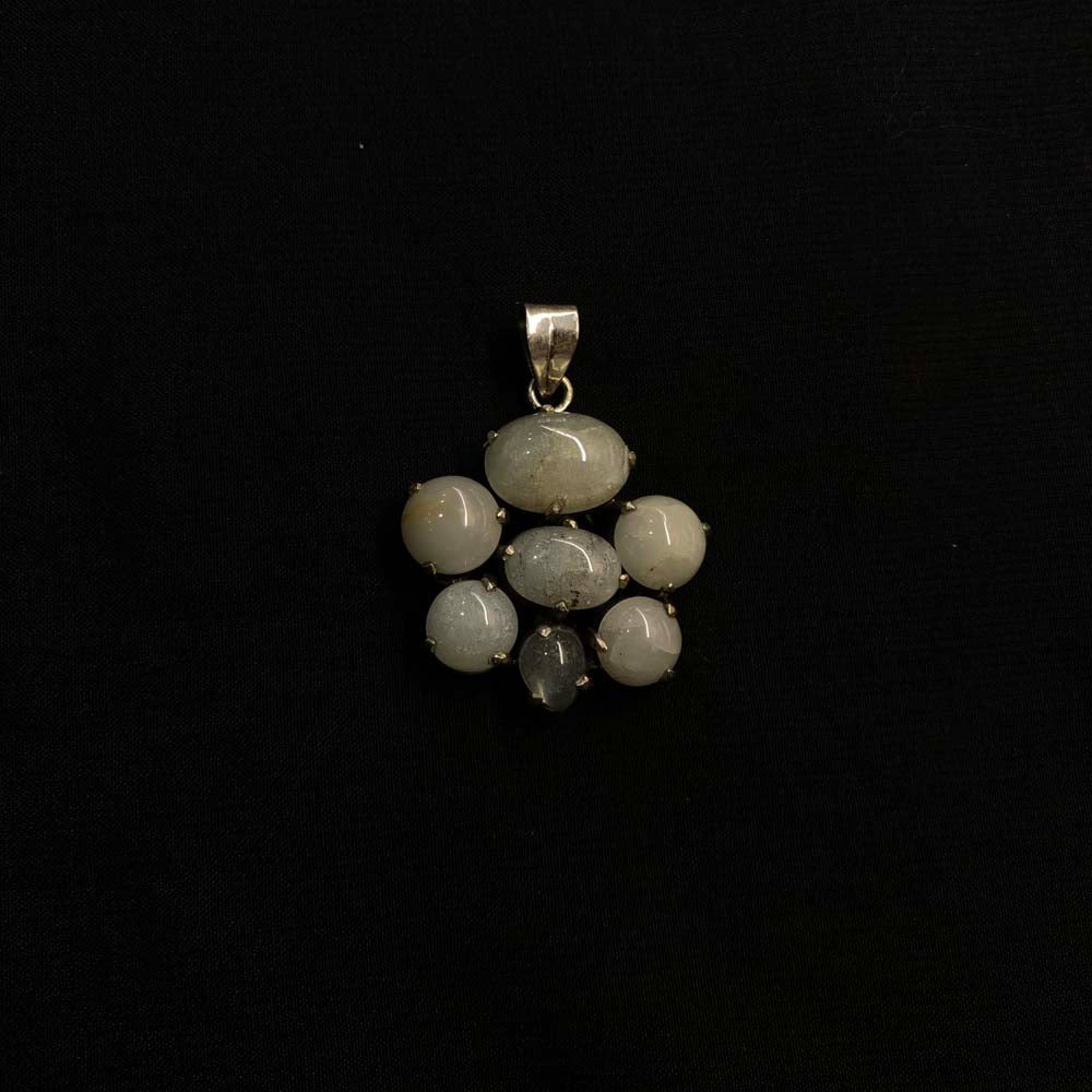 Vihit – handcrafted 92.5 sterling silver pendant by My Motifs