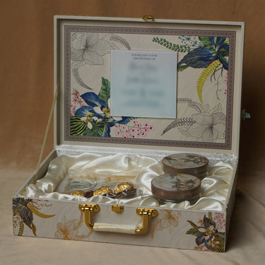 Anmol Gift Hamper – silver Laxmi Charan festive gift hamper by My Motifs, view 2