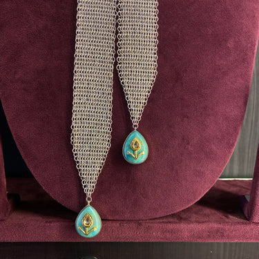 Vrijh – handcrafted 92.5 sterling silver necklace by My Motifs, view 2