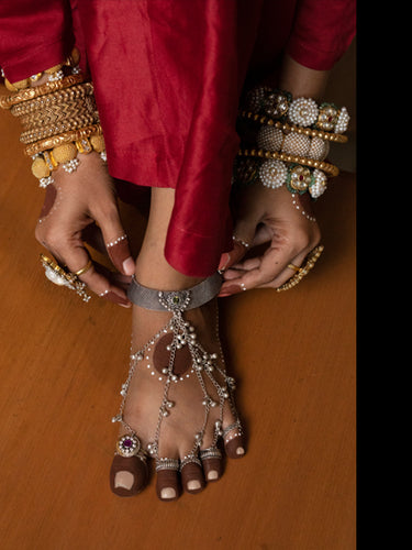 Silver anklet collection by Motifs