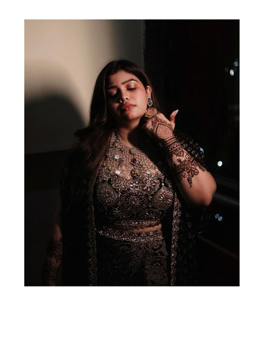 Motifs client wearing handcrafted silver jewellery