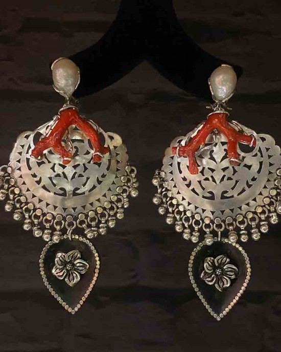 Unique Silver Chandbalis With Tangerine And Black Stones