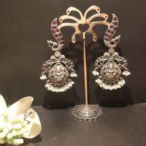 Laxmi ji Pearl Earrings